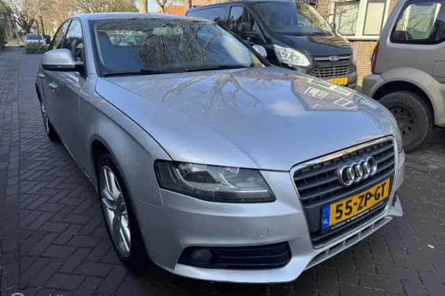 Audi A4 (2008) thumbnail 2