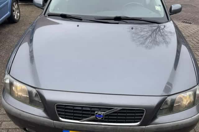 Volvo S60 (2004) thumbnail 3