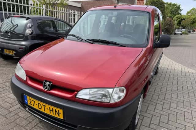 Peugeot Partner (2000) thumbnail 1