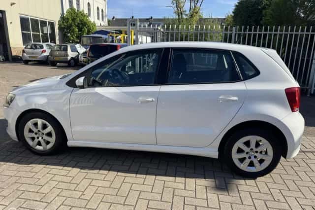 Volkswagen Polo (2010) thumbnail 6