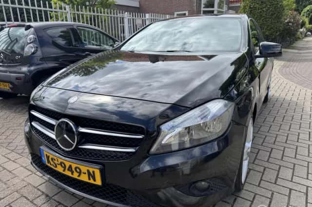 Mercedes-Benz A-Klasse (2013) thumbnail 1