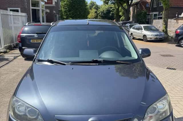 Mazda 2 (2006) thumbnail 2