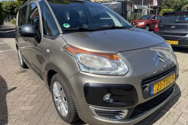Citroën C3 Picasso (2012) thumbnail 2