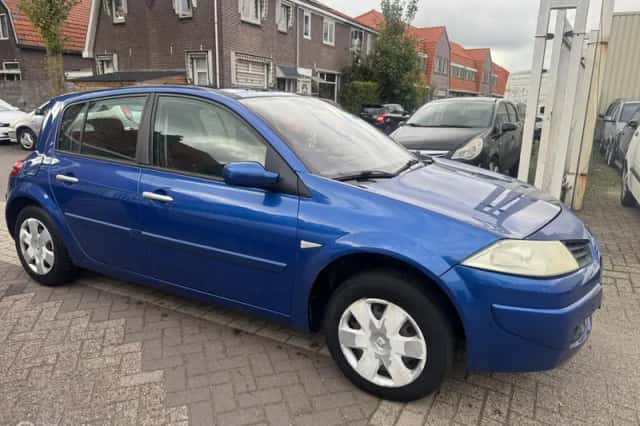 Renault Mégane (2008) thumbnail 3