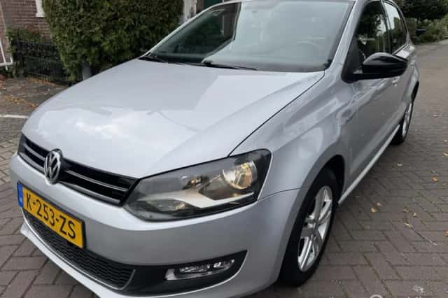 Volkswagen Polo (2012) thumbnail 1