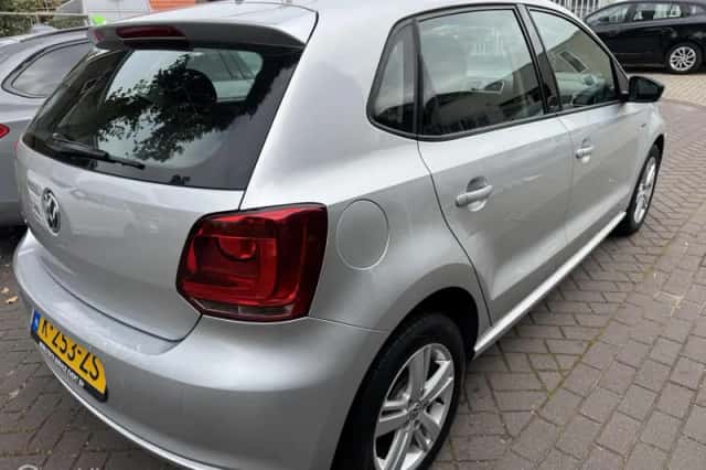 Volkswagen Polo (2012) thumbnail 4