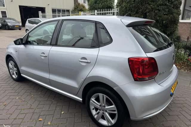 Volkswagen Polo (2012) thumbnail 5
