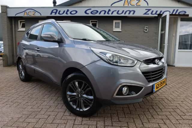 Hyundai ix35 (2015) thumbnail 2