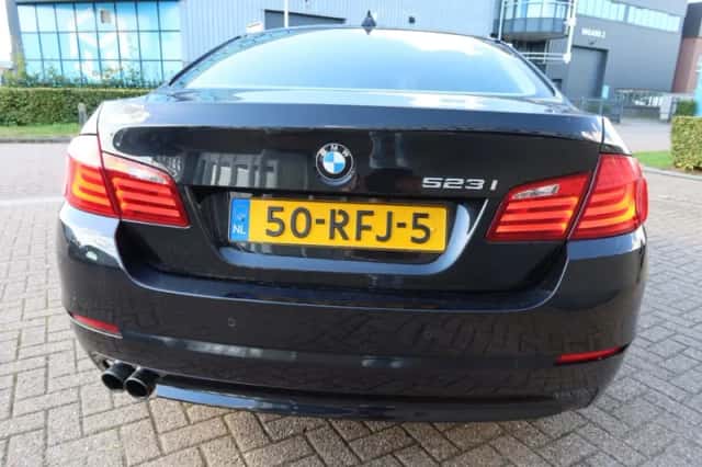 BMW 5-Serie (2011) thumbnail 5