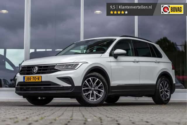 Volkswagen Tiguan (2021) thumbnail 2