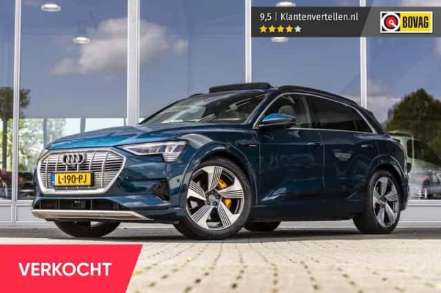 Audi e-tron (2018) thumbnail 2
