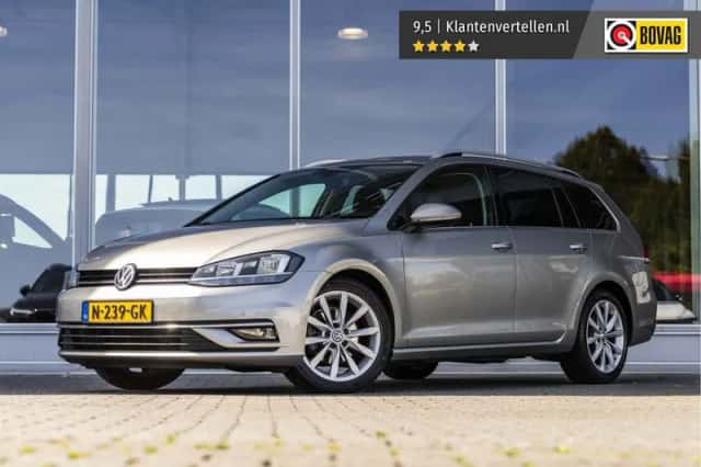 Volkswagen Golf (2017) thumbnail 1