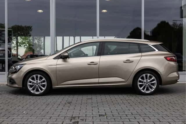 Renault Mégane (2018) thumbnail 6