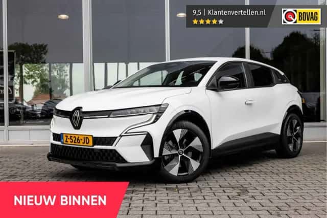 Renault Mégane (2024) thumbnail 1