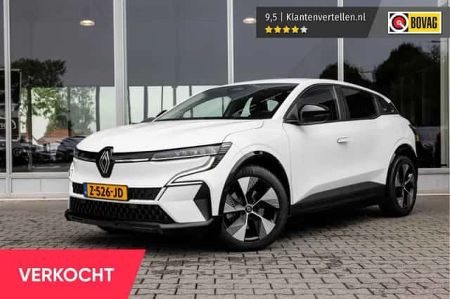 Renault Mégane E-Tech (2024) thumbnail 2