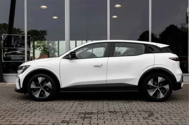 Renault Mégane (2024) thumbnail 6