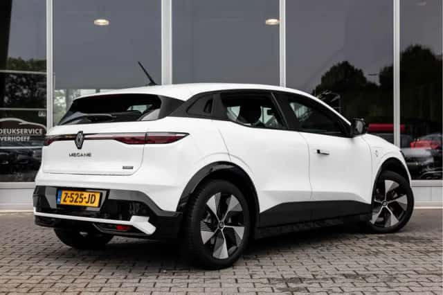 Renault Mégane (2024) thumbnail 3
