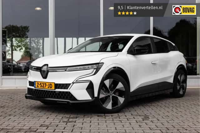 Renault Mégane E-Tech (2024) thumbnail 2