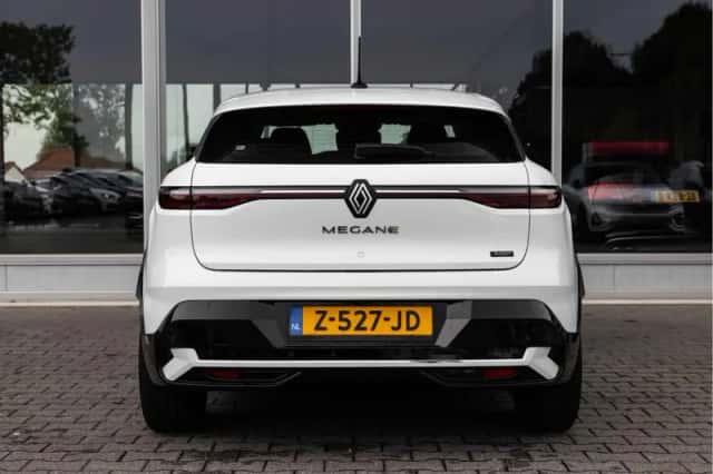 Renault Mégane (2024) thumbnail 5
