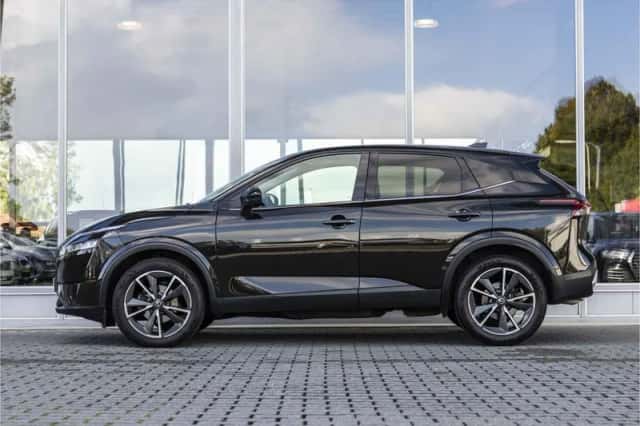 Nissan Qashqai (2023) thumbnail 5