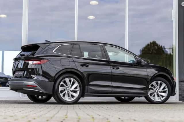 Škoda Enyaq (2021) thumbnail 3
