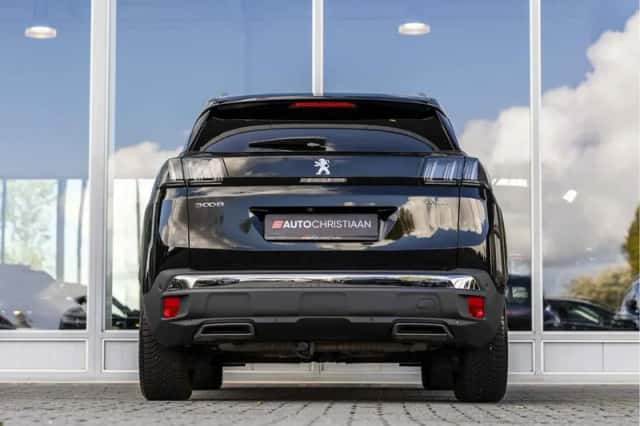 Peugeot 3008 (2021) thumbnail 5
