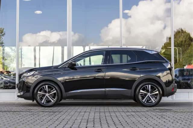 Peugeot 3008 (2021) thumbnail 6
