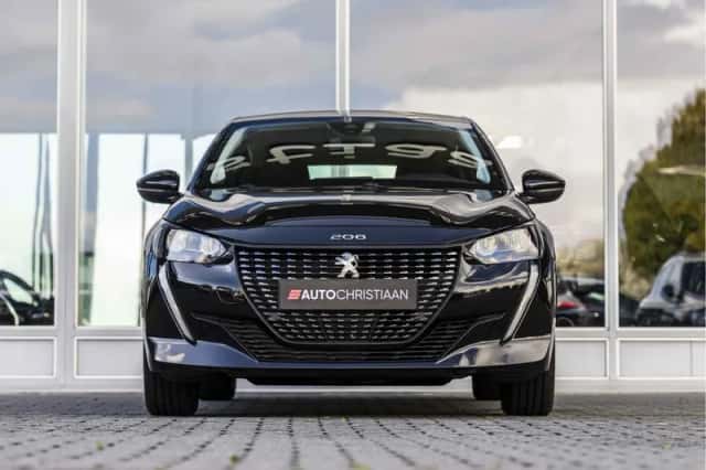 Peugeot 208 (2022) thumbnail 4