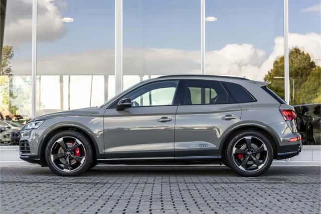 Audi Q5 (2018) thumbnail 6