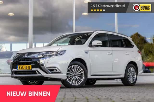 Mitsubishi Outlander (2019) thumbnail 1