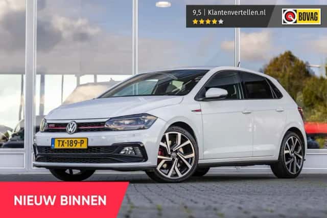 Volkswagen Polo (2018) thumbnail 2