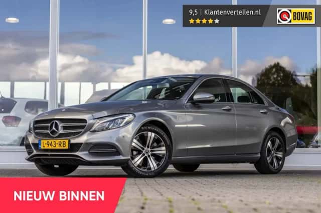 Mercedes-Benz C-Klasse (2014) thumbnail 2