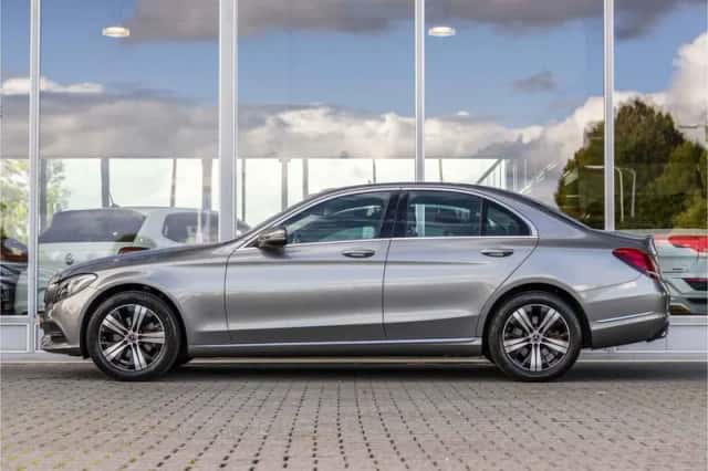 Mercedes-Benz C-Klasse (2014) thumbnail 6