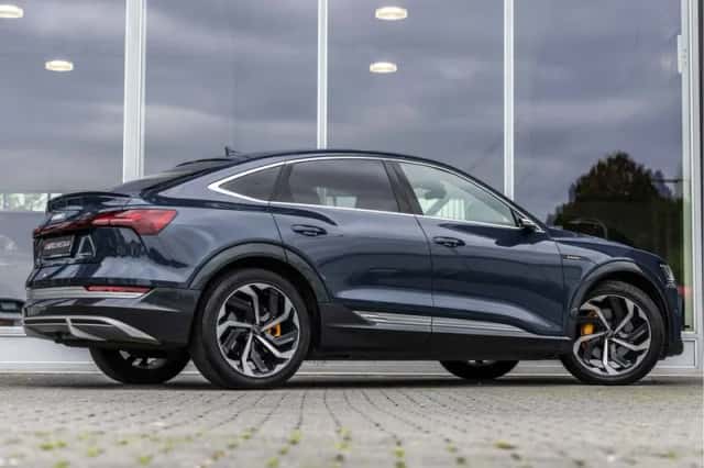 Audi e-tron Sportback (2020) thumbnail 3