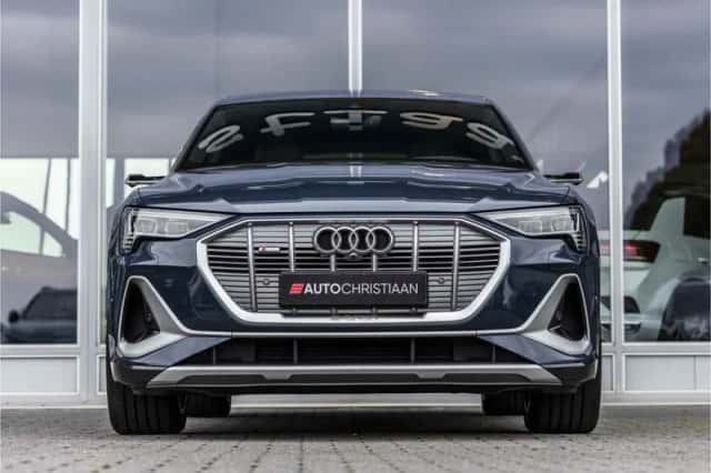 Audi e-tron Sportback (2020) thumbnail 4