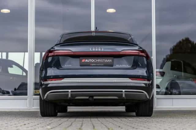 Audi e-tron Sportback (2020) thumbnail 5