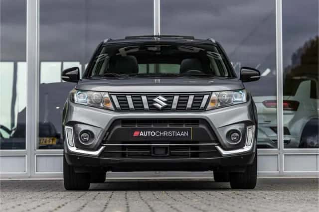 Suzuki Vitara (2018) thumbnail 4