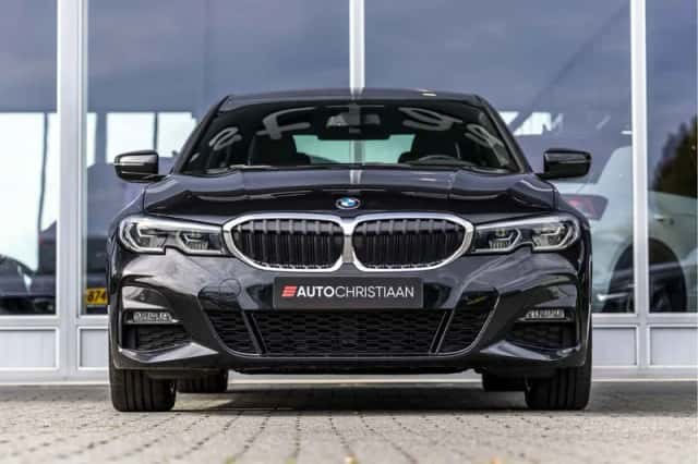 BMW 3-Serie (2021) thumbnail 4