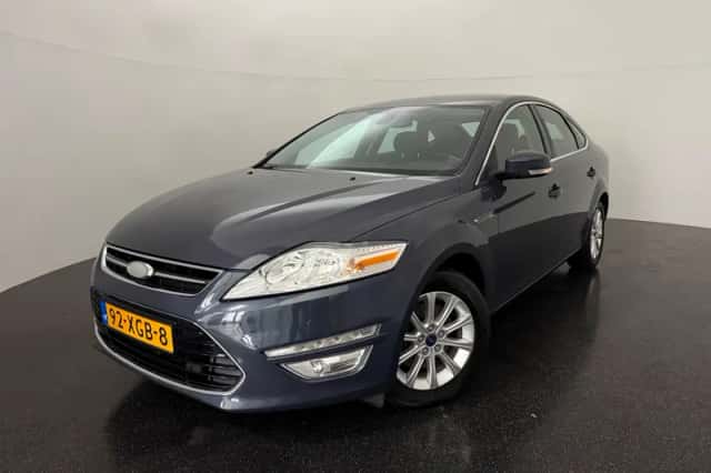 Ford Mondeo (2012) thumbnail 1