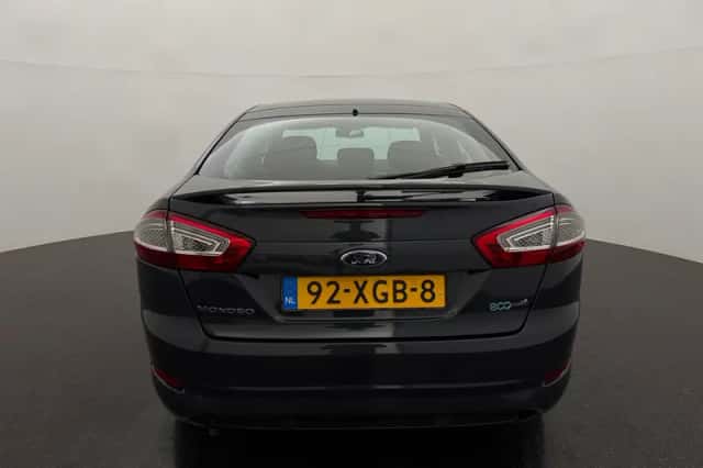 Ford Mondeo (2012) thumbnail 5