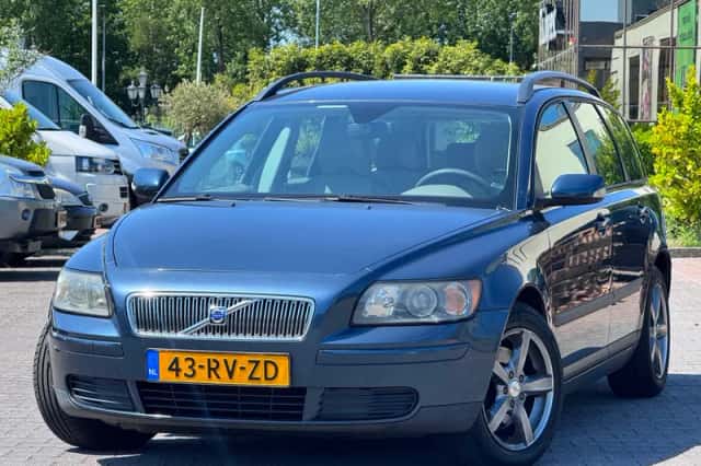 Volvo V50 (2005) thumbnail 1