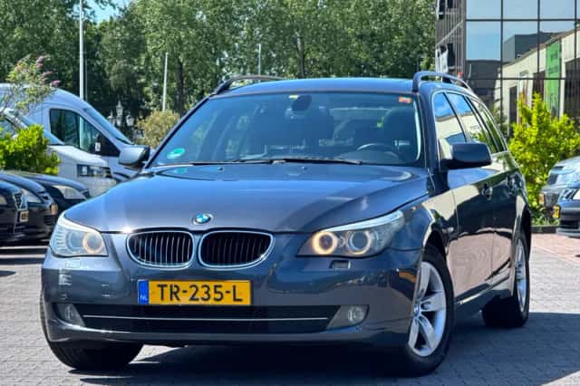 BMW 5-Serie (2008) thumbnail 1