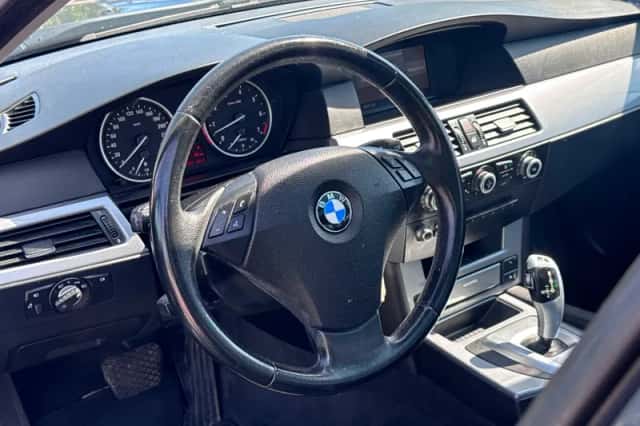 BMW 5-Serie (2008) thumbnail 3