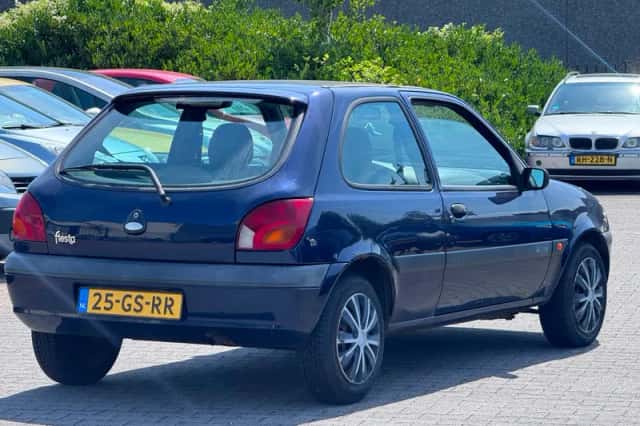 Ford Fiesta (2001) thumbnail 4