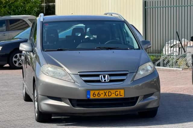 Honda FR-V (2007) thumbnail 6