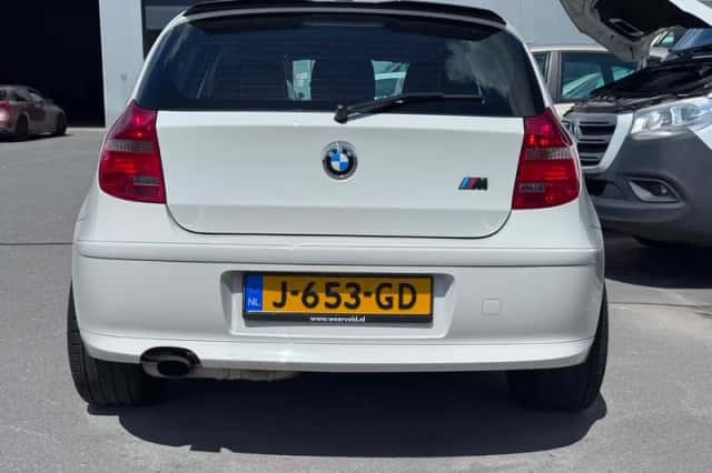 BMW 1-Serie (2010) thumbnail 5