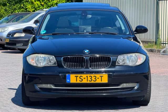 BMW 1-Serie (2009) thumbnail 5