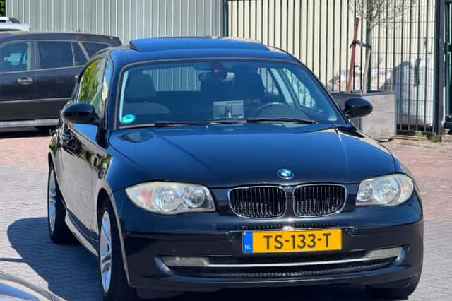 BMW 1-Serie (2009) thumbnail 6