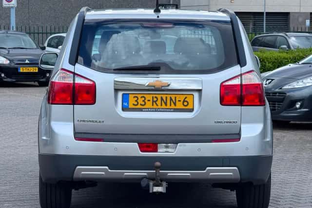 Chevrolet Orlando (2011) thumbnail 5