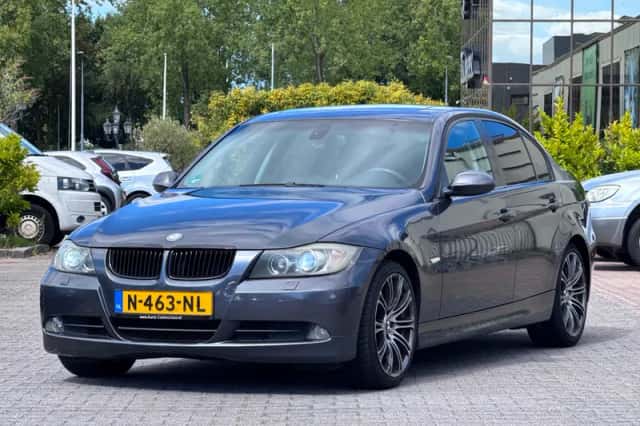 BMW 3-Serie (2007) thumbnail 1
